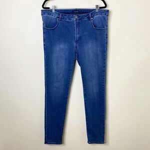 Universal Standard Seine High Rise Skinny Jeans